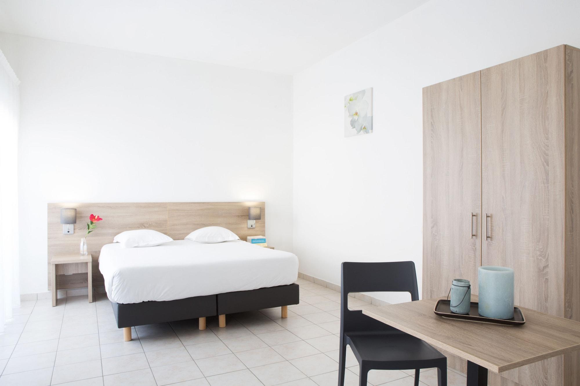 Comfort Aparthotel Divonne La Versoix Buitenkant foto