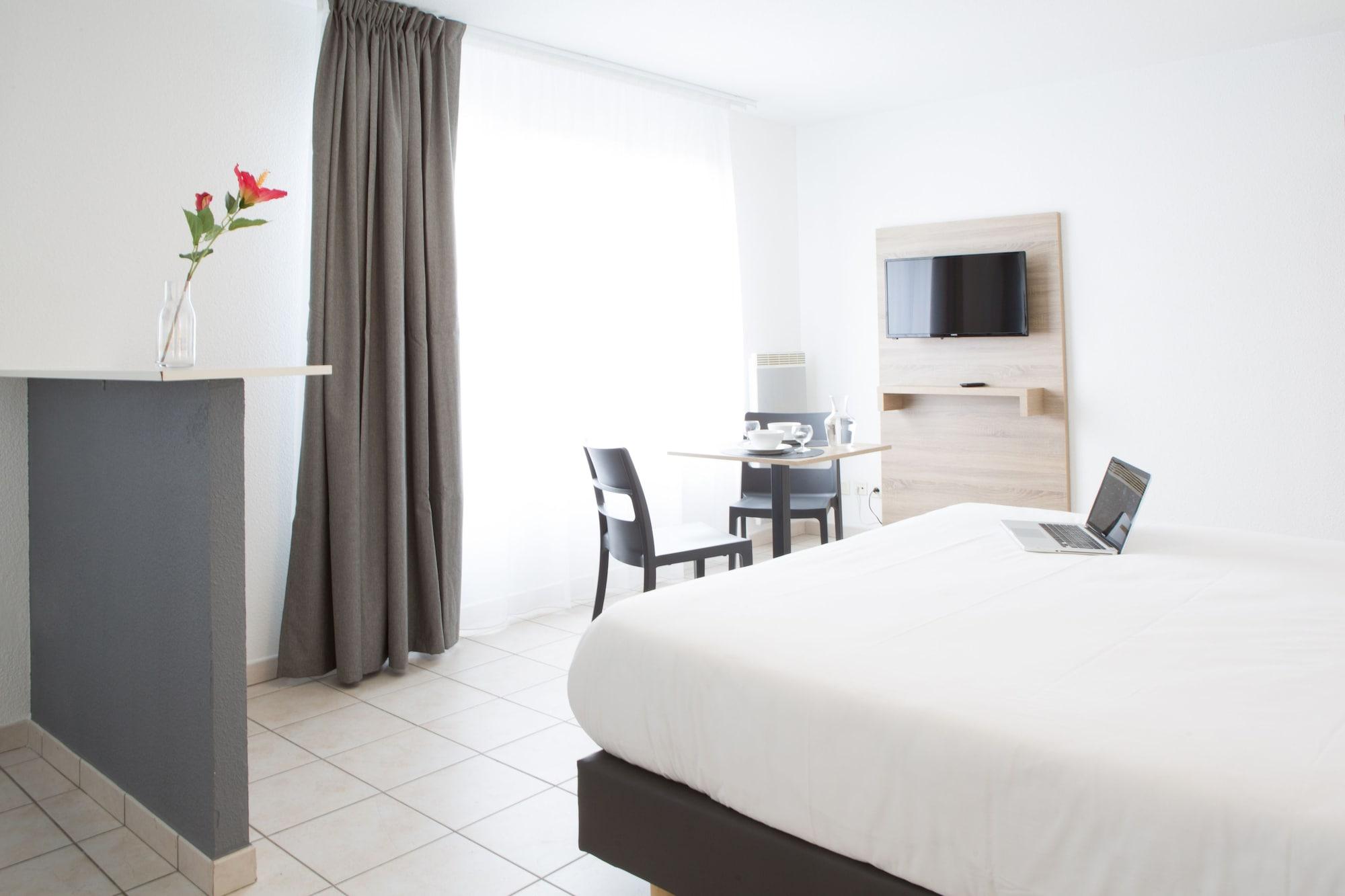 Comfort Aparthotel Divonne La Versoix Buitenkant foto